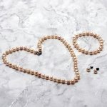 Peach Pearl Jewellery Gift Set