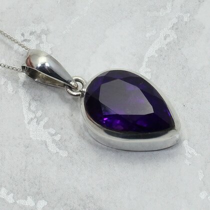Amethyst Faceted 925 Silver Teardrop Pendant  ~19mm