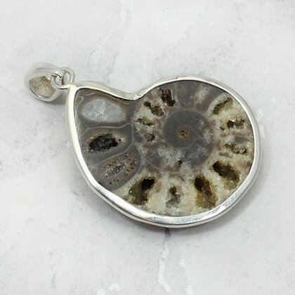 Ammonite Fossil 925 Silver Pendant ~30mm