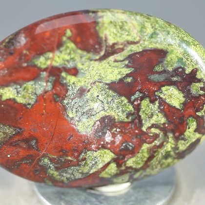 Dragons Blood Thumbstone (Extra Grade) ~40 x 30 mm