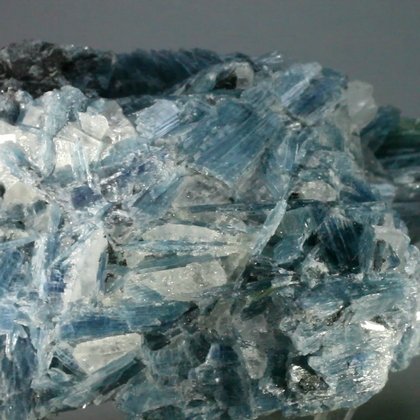 AMAZING Blue Kyanite (Paraiba) Healing Crystal ~90mm