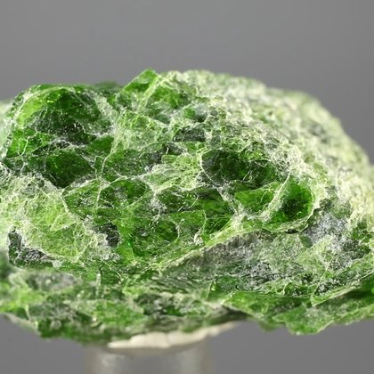 Chrome Diopside Healing Crystal (Russia) ~36mm