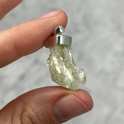 Hiddenite Healing Crystal 925 Silver Pendant ~24mm
