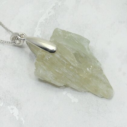 Hiddenite Healing Crystal 925 Silver Pendant ~38mm