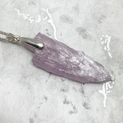 Kunzite Healing Crystal 925 Silver Pendant ~42mm