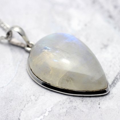 Moonstone & Silver Pendant ~35mm