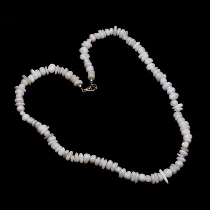 Mother of Pearl Gemstone Chip Necklace with Clasp