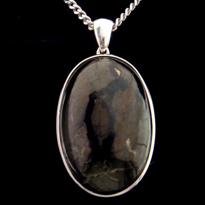 Nuummite & Silver Pendant  Oval 30mm