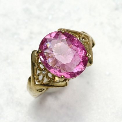 Pink Tourmaline Ring in 9ct Gold