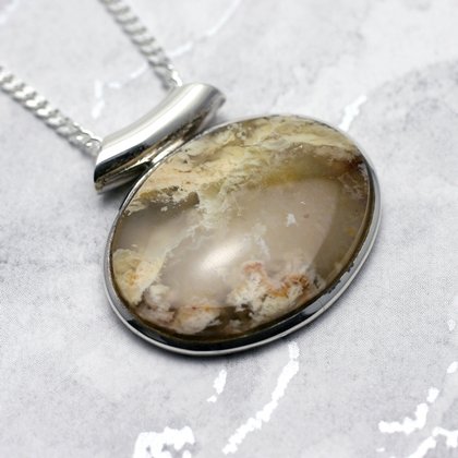 Plume Agate & Silver Pendant - 32mm