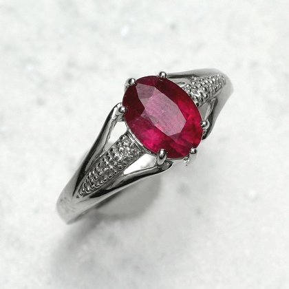 Ruby Ring in 9ct White Gold ~ UK O / USA 7