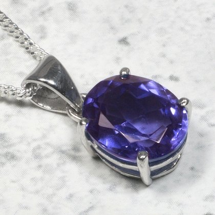 Siberian Amethyst Oval Pendant  ~12mm