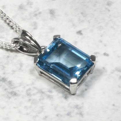 Siberian Aquamarine Rectangle Pendant ~11mm