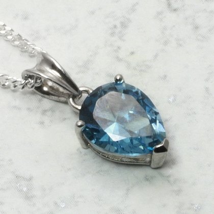 Siberian Quartz Aquamarine Teardrop Pendant ~11mm