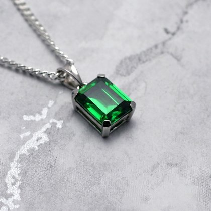 Siberian Quartz Emerald Rectangle Pendant ~11mm