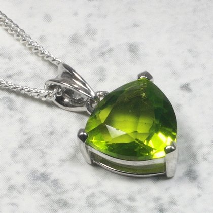 Siberian Peridot Pendant ~11mm