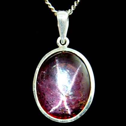 Star Garnet & Silver Pendant - 20mm