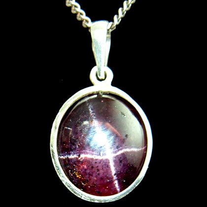 Star Garnet & Silver Pendant - 21mm