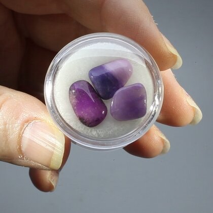 Sugilite Mini Tumblestone Chips
