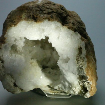 Super Size Quartz Geode ~9cm