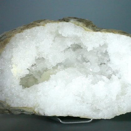 SUPER SIZE Quartz Geode ~13 cm
