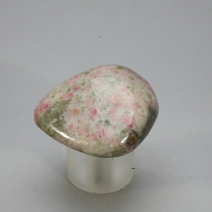 Thulite in Feldspar Tumblestone ~33mm