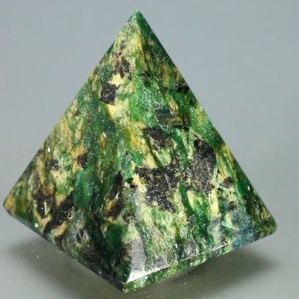 TRINITY Stone Pyramid ~43mm