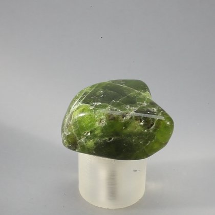 Vesuvianite (Idocrase) Tumblestone ~32mm